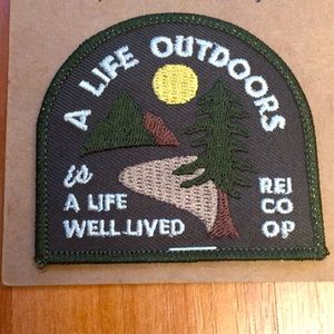 REI Co-op Patch + Pin